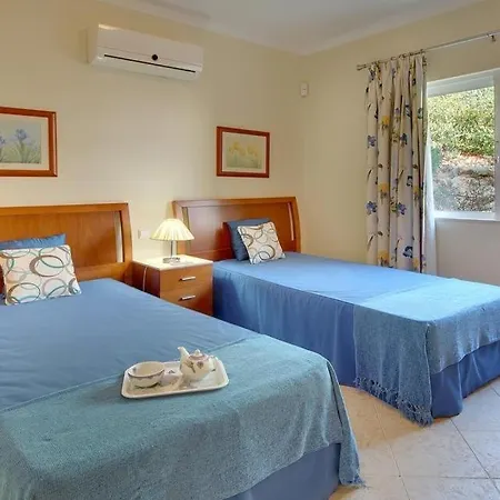 Sleeps 6 Pool Air Con Wifi ヴィラ *